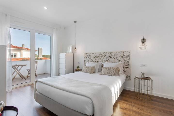 Casa de férias para 2 pessoas, com Varanda e Jardim e ainda Piscina infantil em Leiria distrito