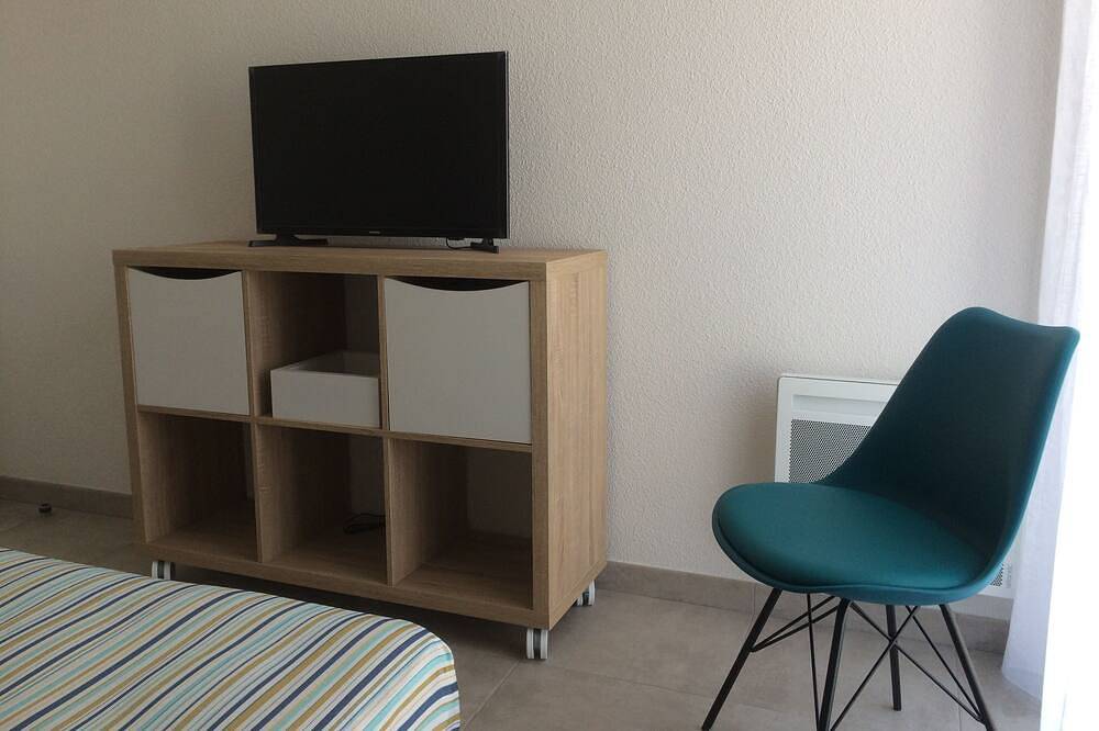 Entire apartment, Mini villa the top of bonifacio with heated pool in Bonifacio, Arrondissement de Sartène