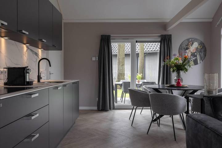 Vakantiepark Latour — Ecovilla Boszicht Comfort | 6 personen in Oirschot, Nordbrabant