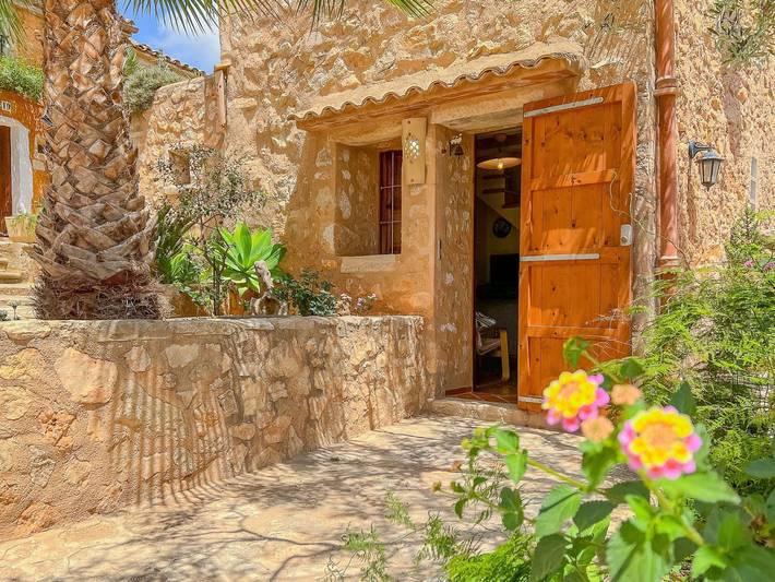 Finca für 6 Personen, mit Pool und Garten in s'Horta - 2