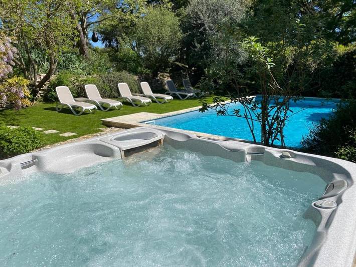 Maison de vacances pour 4 personnes, avec piscine ainsi que vue et jardin - 1