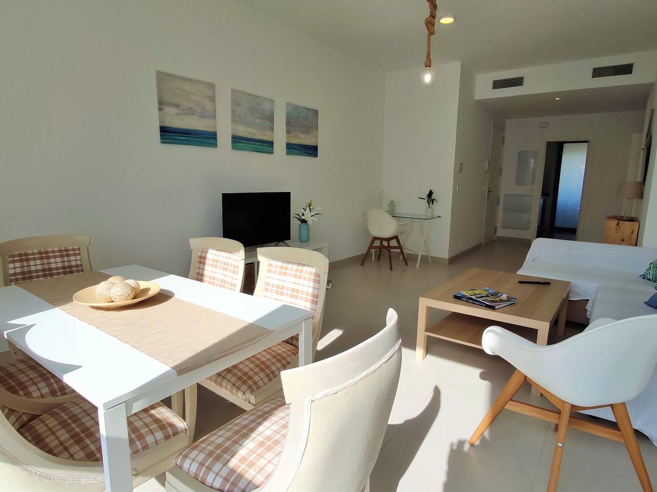 Apartamento vacacional entero, Bahía Blanca, a 100 mts de la playa in Playa De Las Redes, El Puerto de Santa María