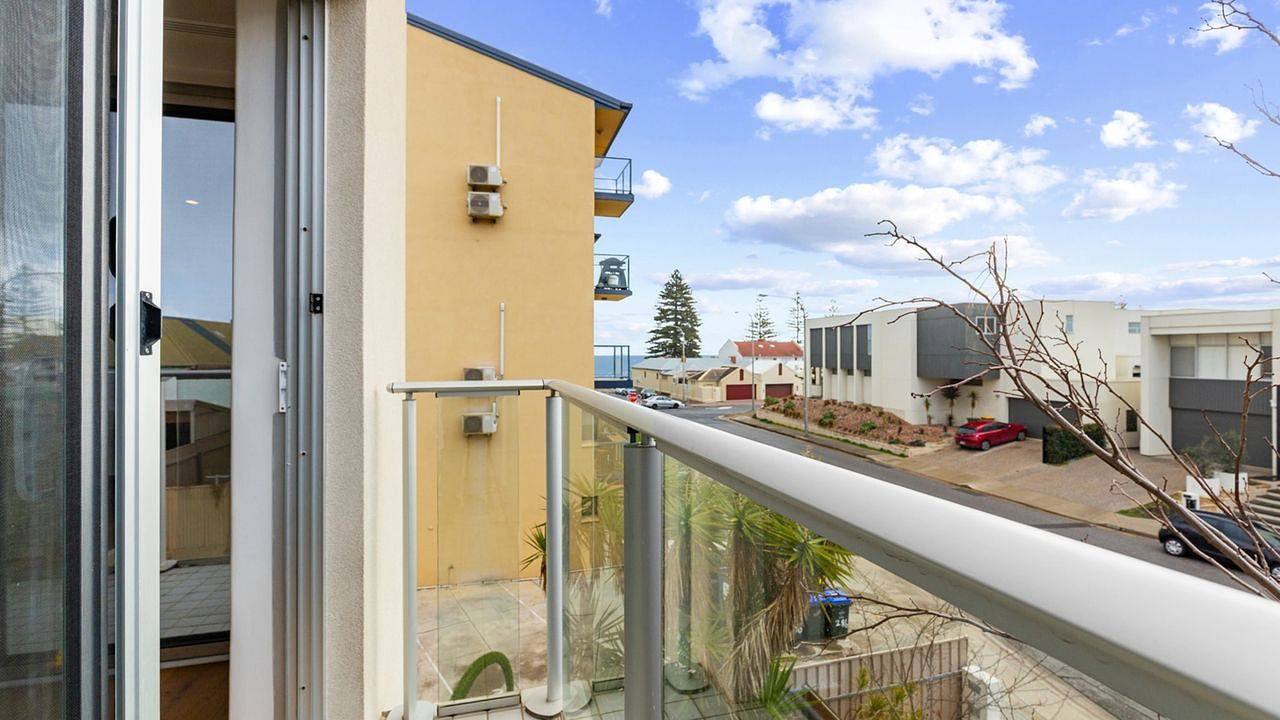 Entire holiday apartment, Ferienwohnung für 4 Personen (2 m²) in Henley Beach in Henley Beach, South Australia