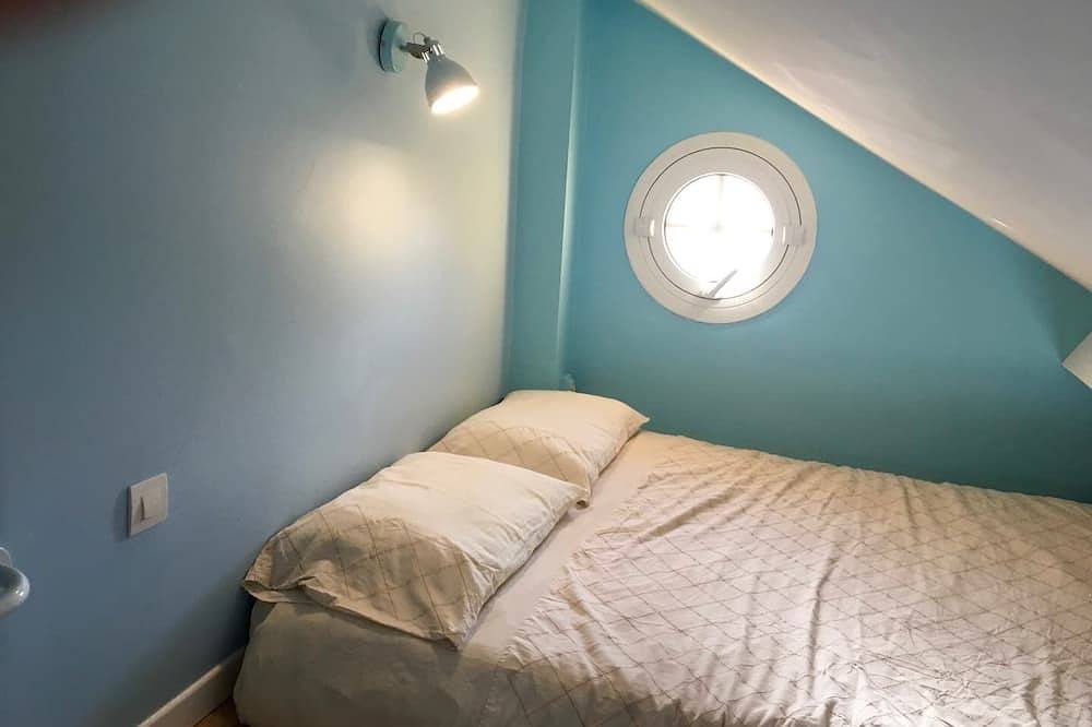 Nice renovated studio between Paris and Disneyland in Marolles-en-Brie, Val-de-Marne