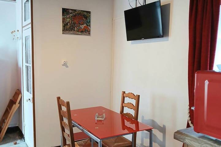 Gîte pour 3 personnes dans Veaugues - 4