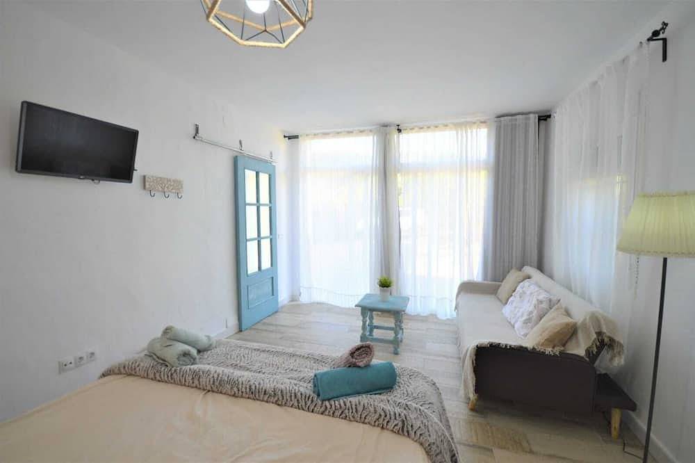 Tolles Haus Mit Jacuzzi Exterior Und Pool In Der Nähe Des Naturparks, Strand 20 Minuten in Venta Baja, Alcaucín