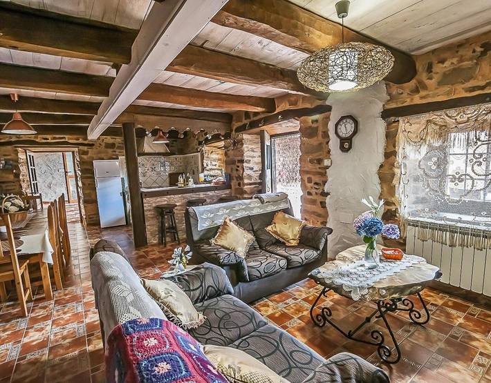 Casa rural para 10 personas, con Jardín en Villamejil - 4