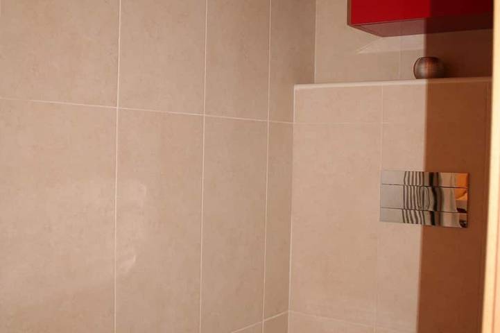 Ganze Wohnung, Luxuriöses Apartment am Strand mit Pool und herrlichem Meerblick in Praia dos Olhos de Agua, Albufeira e Olhos de Água