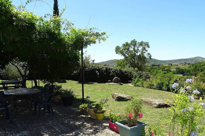 Maison de vacances pour 6 personnes, avec terrasse et jardin, animaux acceptés