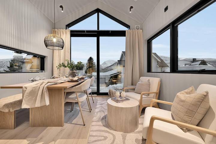 Ferienwohnung für 4 Personen, mit Terrasse und Ausblick in Tromsø