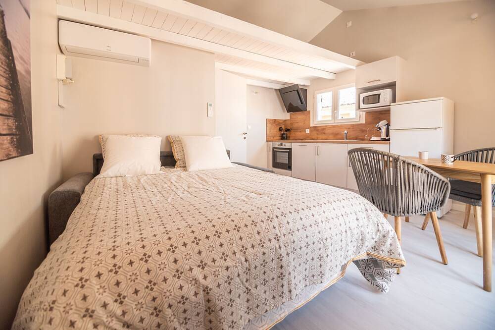 Appartement entier, Studio de charme et de Standing in Tulette, Région de nyons