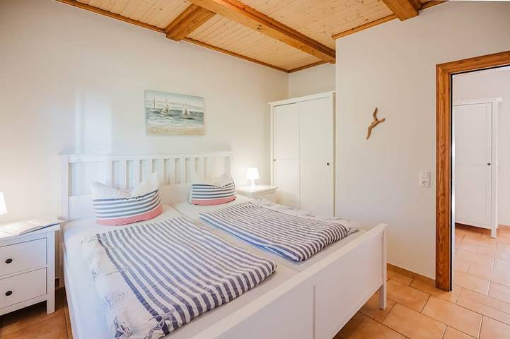 Ganze Wohnung, Ferienwohnung Fachwerkhaus  \"Westen unten\" - Bauernhof Hopp in Westfehmarn, Fehmarn