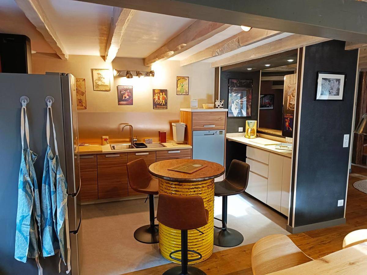 Le Moulin Chopin in Montagna-le-Reconduit, Jura Francais