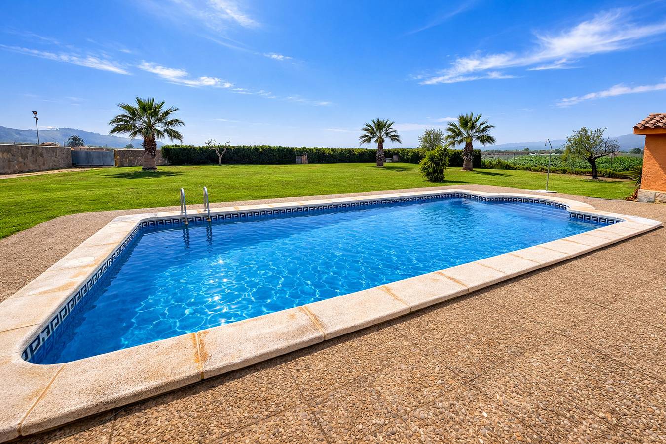 Villa con Piscina Privada y 2.000m² de Jardín in Alcalà de Xivert, Costa del Azahar