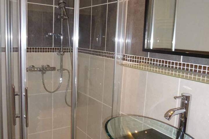 Gîte pour 4 personnes, avec jardin et balcon à Le Sauze-du-Lac - 4