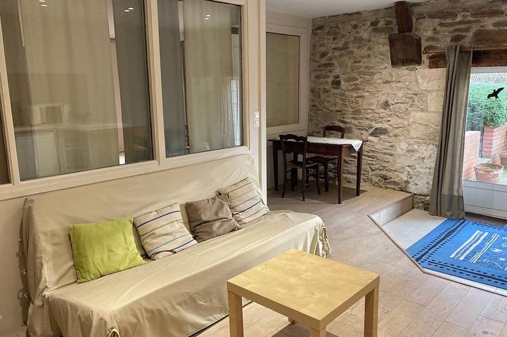 Location de vacances pour 3 personnes, avec jardin à Denée - 3