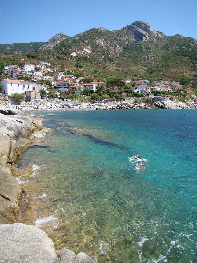 Casa vacanza per 4 persone, con panorama e balcone, adatto a famiglie con bambini - 1