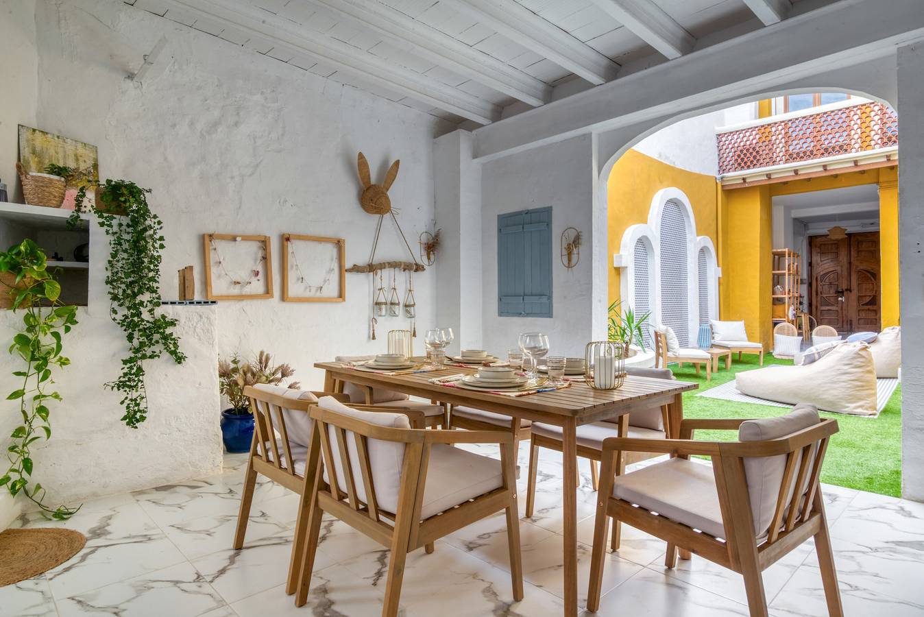 La Bonita de Pego – Traditionelles Haus mit 2 Schlafzimmern, privatem Patio & Terrasse, haustierfreundlich in Pego, Costa Blanca