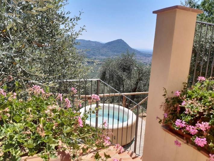 Gîte pour 2 personnes, avec jacuzzi et jardin à Montecatini-Terme - 4