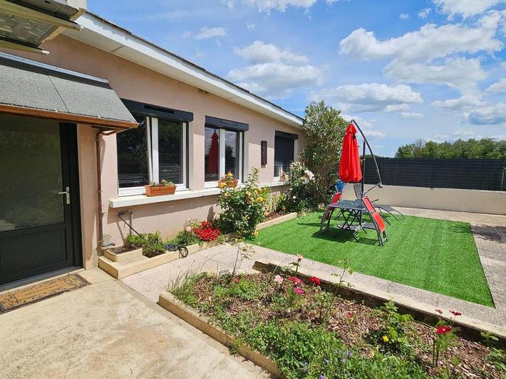 Gîte pour 4 personnes, avec jardin à Perrigny-lès-Dijon - 2