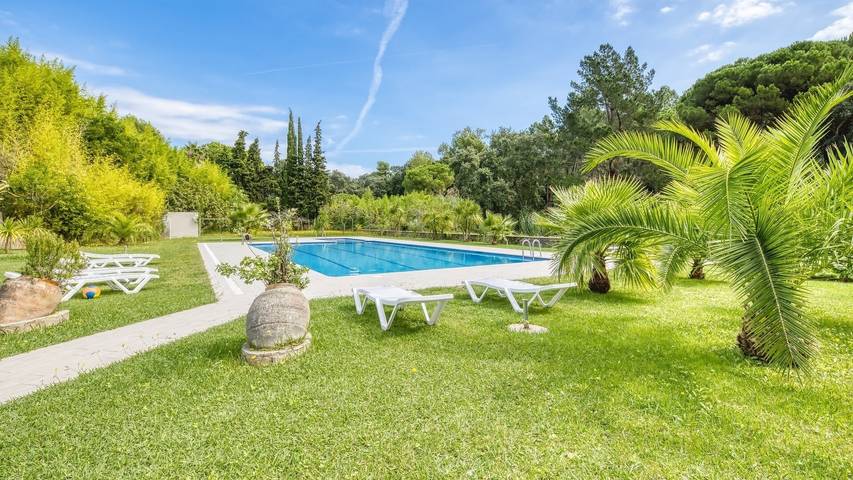 Villa "Costacabana - Lloret" mit Gemeinschaftspool, privater Terrasse und WLAN in Lloret de Mar, Costa Brava