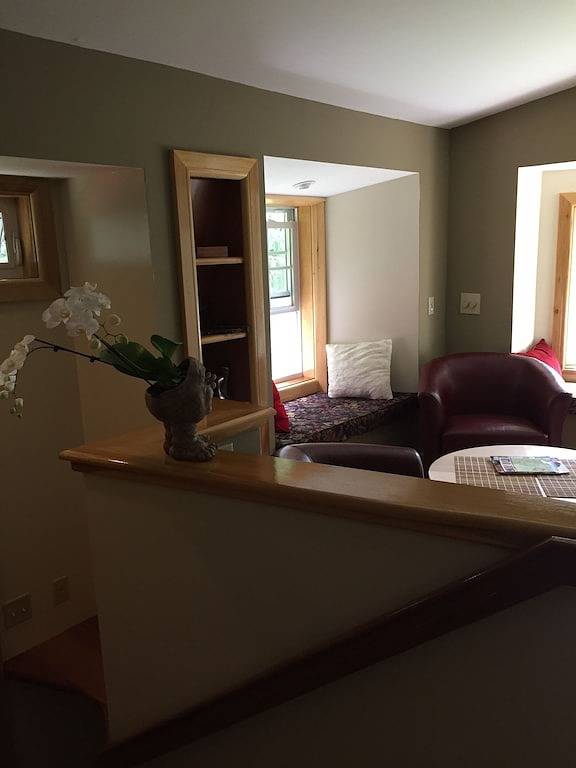 Berkshire Village Carriage House in Lanesborough, Berkshire County