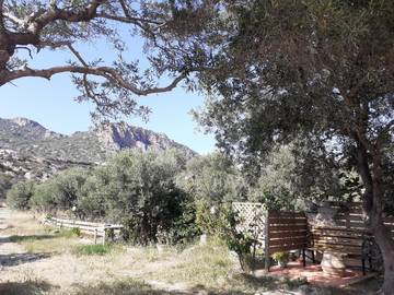 Maison d’hôte pour 2 personnes, avec jardin et vue dans Palaiochora