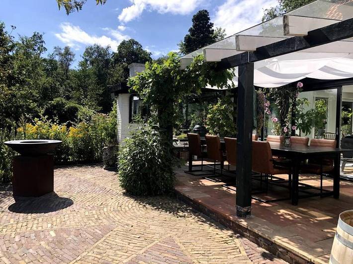 Villa für 11 Personen, mit Terrasse und Garten sowie Pool und Sauna in Bergen (Nordholland) - 2