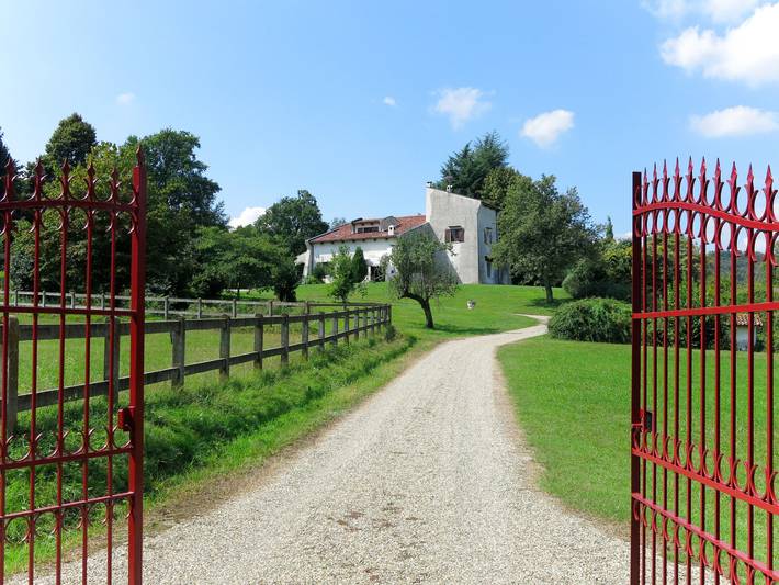 Ferienhaus für 10 Personen, mit Garten und Ausblick, mit Haustier - 1
