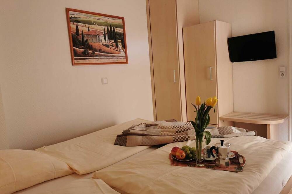 Entire apartment, Kurparkstr. Apartment 04 - Modern Kurparkresidenz in Timmendorfer Strand, East Holstein