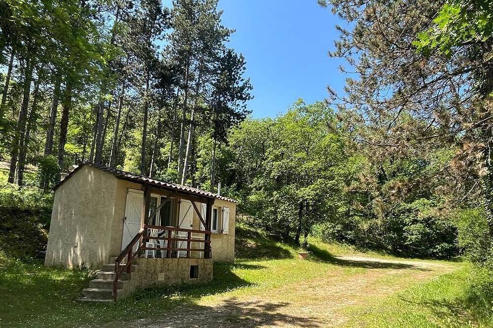 The Hill at the Chalets House T2, N1 in Saint-Chamarand, Quercy