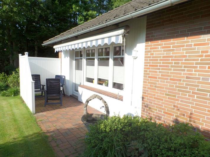 Ferienhaus für 9 Personen, mit Garten und Ausblick in Leer - 2