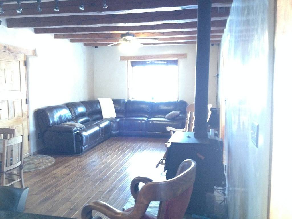 Mi Casa es tu Casa, 12 mi. von Sipapu Ski Area in der schönen Peñasco Valle in Taos County