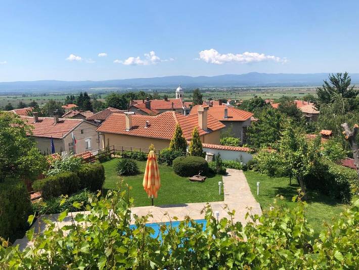 Villa pour 10 personnes, avec piscine et jacuzzi ainsi que jardin et sauna en Bulgarie - 4