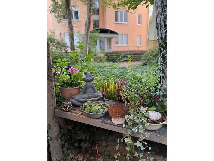 Acogedor apartamento con terraza, cocina y wifi cerca del centro de Connewitz in Leipzig-Sur, Leipzig