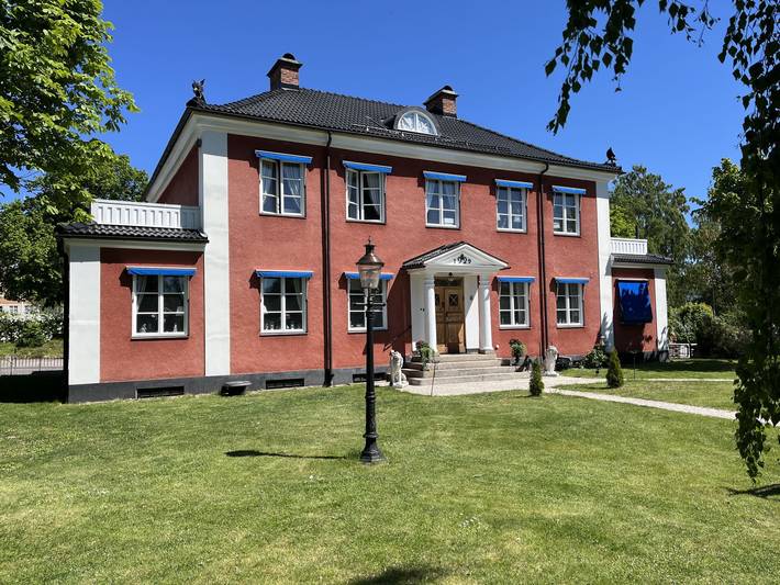 Ferieudlejning for 8 personer, med Balkon og Terrasse samt Have i Vimmerby