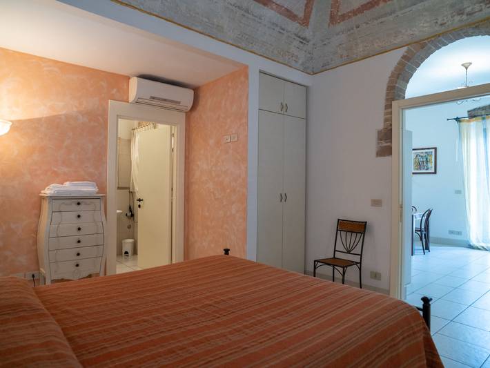 Entire apartment, Orange in Ortona, Ortona (Municipality)