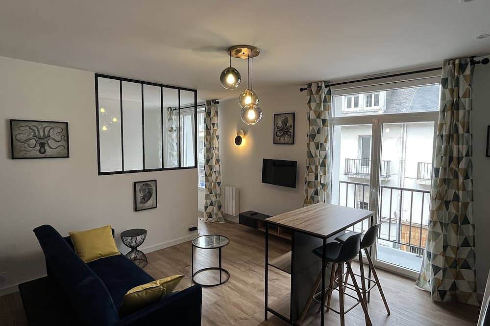 Apartamento entero, Studio Jules Verne - Hyper Centre Lorient in Lorient, Côte des Mégalithes