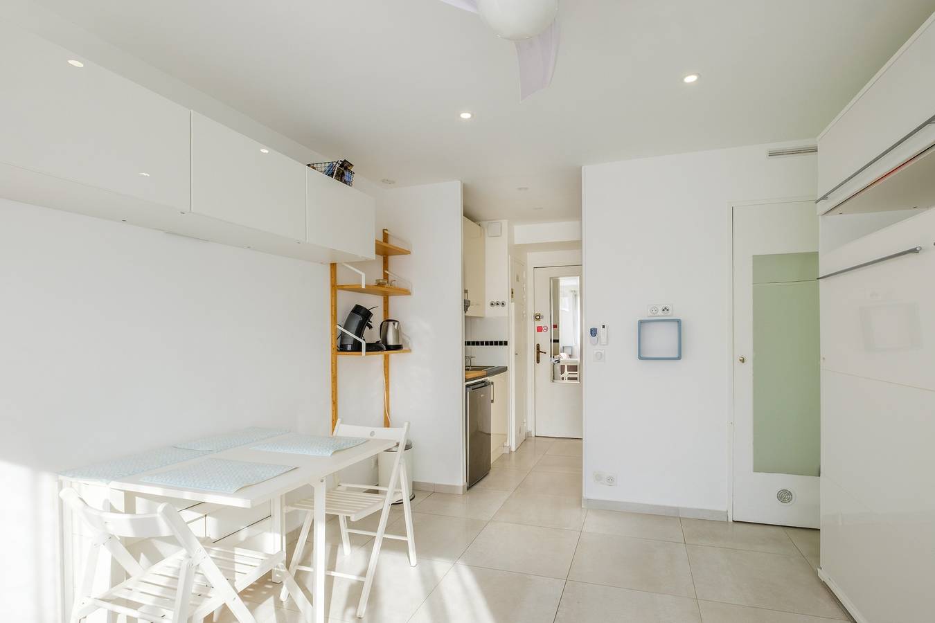 Studio entier, Appartement 'Studio Marina Baie Des Anges' avec jardin privé, Wi-Fi et climatisation in Villeneuve-Loubet Plage, Villeneuve-Loubet