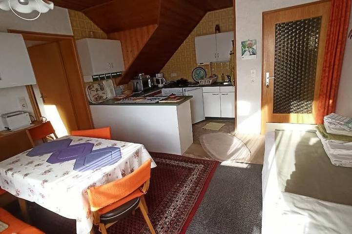 Ferienwohnung für 4 Personen, mit Balkon und Garten