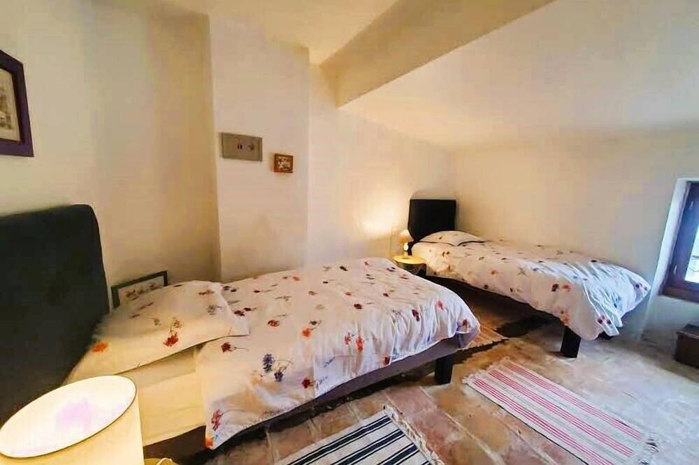 La Sigeannaise - Lumineuse maison de village in Sigean, Côte d'Améthyste