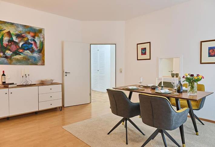 Ferienwohnung für 6 Personen, mit Garten und Terrasse in Schwerin