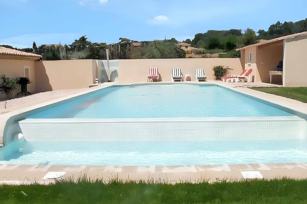 Homerez - House in Aubignan, shared pool in Aubignan, Vaucluse