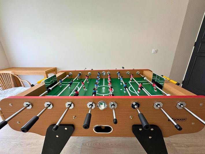 Location de vacances pour 10 personnes, avec terrasse dans Saint-Martin-de-Bréthencourt - 4