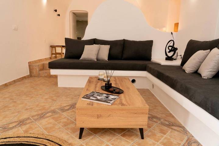 Villa pour 3 personnes, avec vue et terrasse à Thera