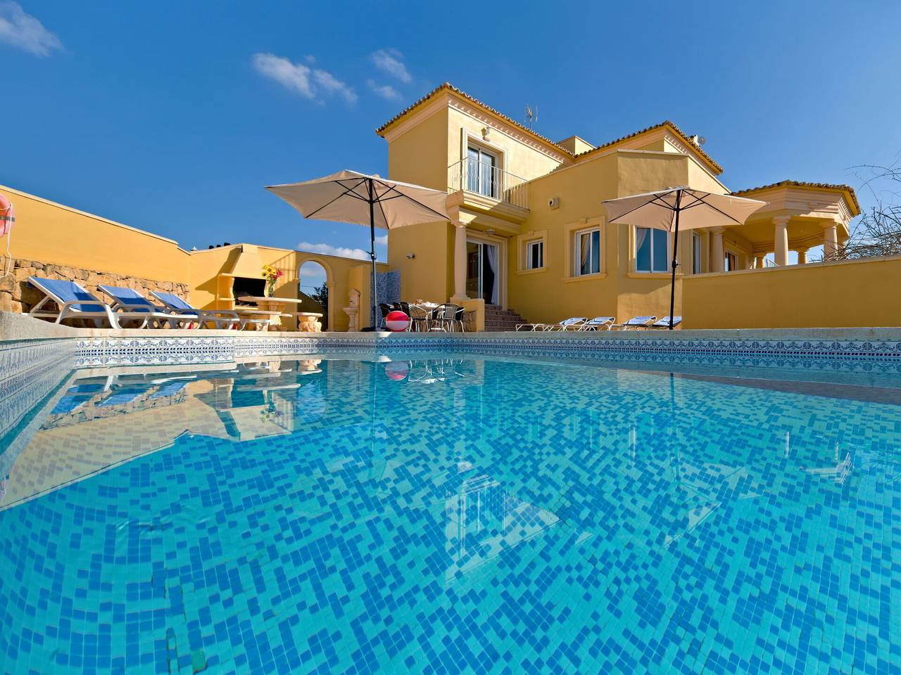 Casa vacanza a Calpe a partire da 276€ a notte