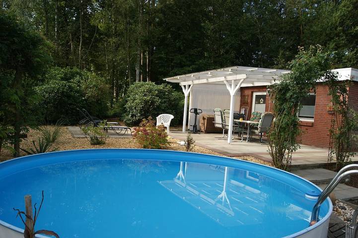 Ferienhaus für 6 Personen, mit Garten und Pool