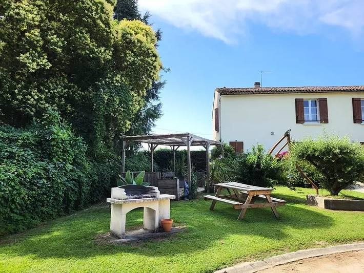 Mobil home pour 6 personnes, avec piscine et terrasse à Saint-Antoine-de-Breuilh - 3