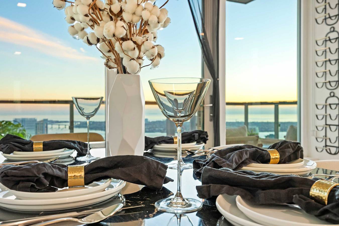 Appartamento intero, Penthouse High-Rise Ocean & City Views in San Diego, San Diego County
