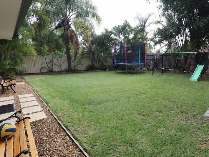 Holiday home for 12 people, with garden, with pets in Gold Coast